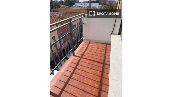 Piso en alquiler de 3 habitaciones en Vistabella, Murcia