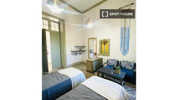 Pokój do wynajęcia w mieszkaniu z 2 sypialniami w Moya w Las Palmas