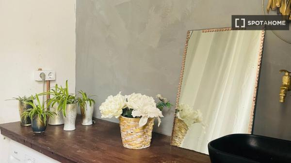 Pokój do wynajęcia w mieszkaniu z 2 sypialniami w Moya w Las Palmas