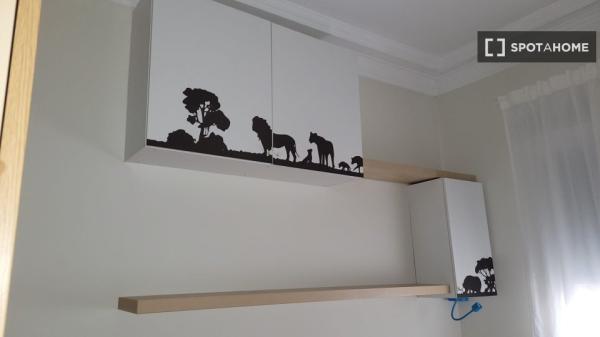 Piso entero de 3 dormitorios en Zaragoza