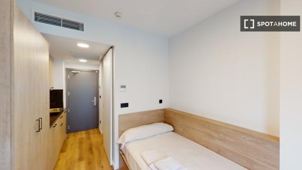 Apartamento tipo estudio en alquiler en una residencia en Alicante