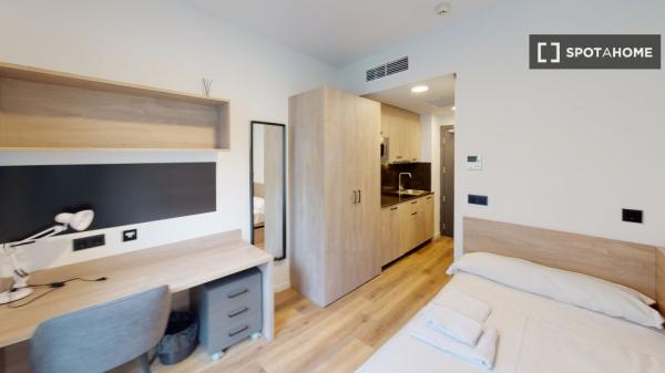 Apartamento tipo estudio en alquiler en una residencia en Alicante