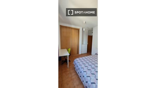 Zimmer in Wohngemeinschaft in Javalí Viejo