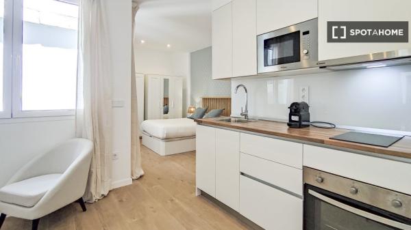 Apartamento completo de 1 dormitorio en Málaga