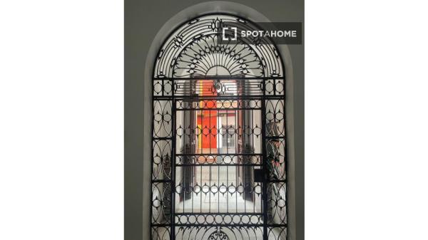 Habitación en piso compartido en Sevilla