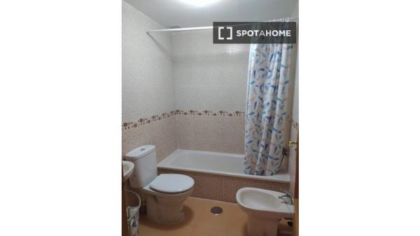 Piso de 2 habitaciones en alquiler en Picassent, Valencia