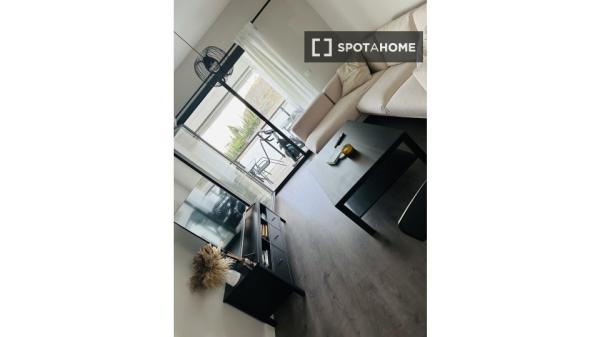 Room in shared apartment in Malaga