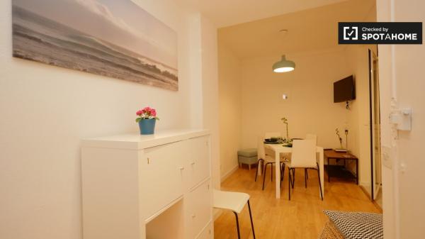 Alquiler de habitaciones en apartamento de 5 dormitorios en Poblenou, Barcelona