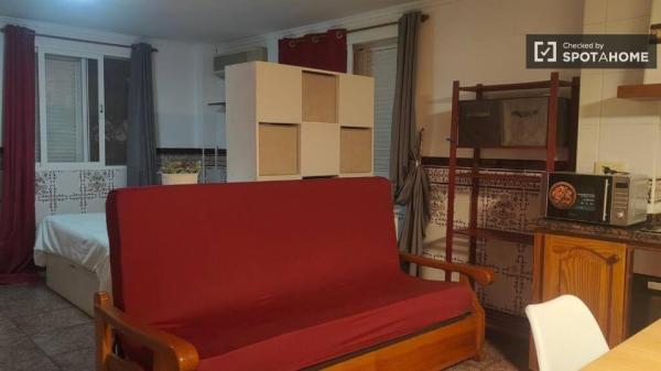 Habitaciones en alquiler en piso de 1 dormitorio en Xeraco, Valencia