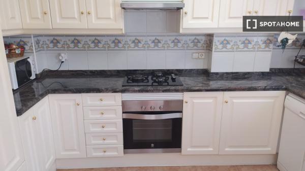 Piso en alquiler de 4 habitaciones en Daimús, Valencia