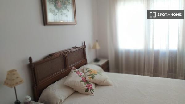 Piso en alquiler de 4 habitaciones en Daimús, Valencia