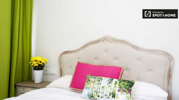 Moderno apartamento de 1 dormitorio en alquiler en Rios Rosas, Madrid