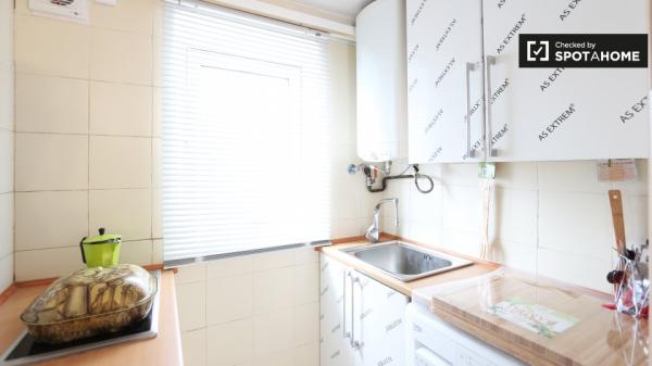 Tranquilo apartamento de 1 dormitorio en alquiler en Malasaña, Madrid