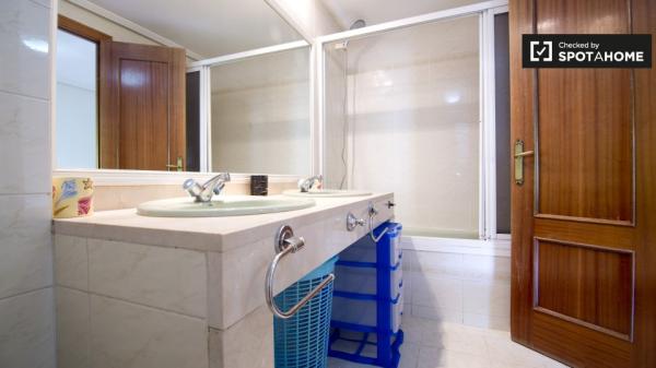 Amplio apartamento de 5 dormitorios en alquiler en Villaviciosa de Odón