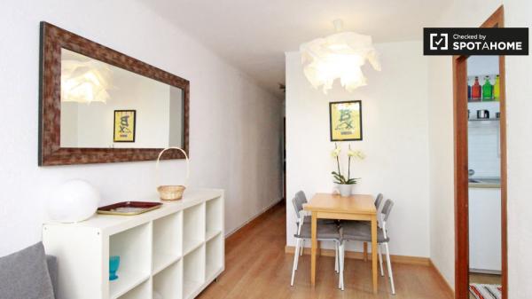 Apartamento de 2 dormitorios en El Carmel, Barcelona