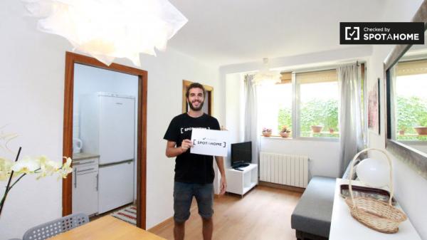 Apartamento de 2 dormitorios en El Carmel, Barcelona