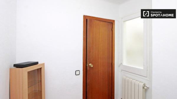 Apartamento de 2 dormitorios en El Carmel, Barcelona