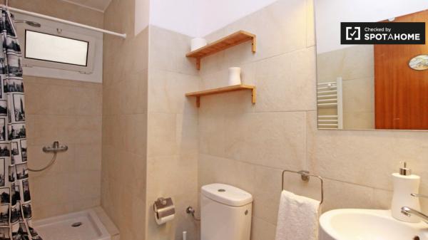 Apartamento de 2 dormitorios en El Carmel, Barcelona