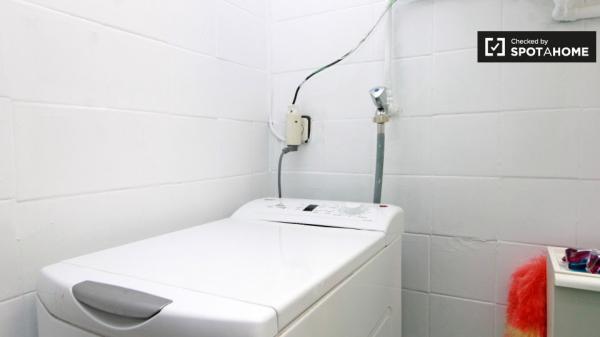 Apartamento de 2 dormitorios en El Carmel, Barcelona