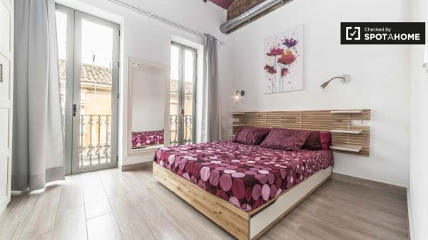 Moderno apartamento de 2 dormitorios en alquiler en Benimaclet, Valencia