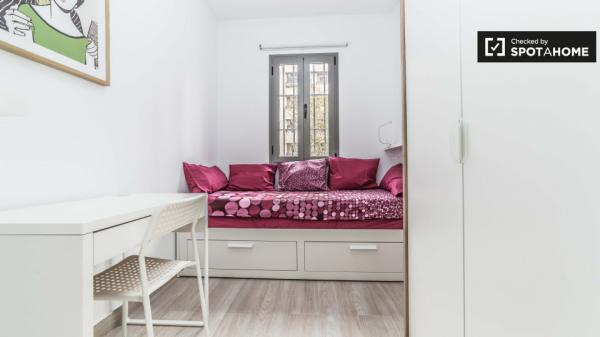 Moderno apartamento de 2 dormitorios en alquiler en Benimaclet, Valencia
