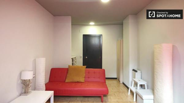Apartamento de 2 dormitorios en alquiler en Madrid Centro