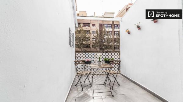 Moderno apartamento de 2 dormitorios en alquiler en Benimaclet, Valencia