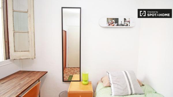 Habitación en el apartamento de 5 dormitorios Passeig de Gracia, Barcelona