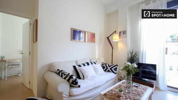 Habitación equipada en apartamento de 5 dormitorios en Extramurs, Valencia