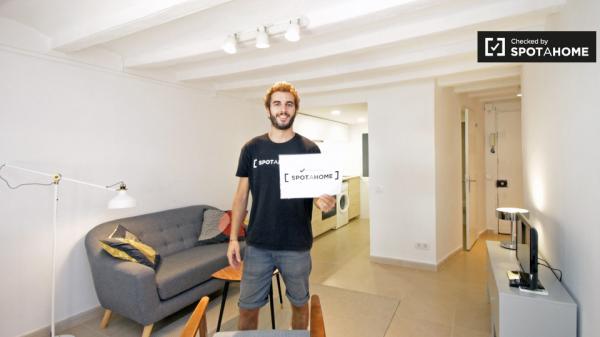 apartamento de 1 dormitorio en alquiler en Eixample Esquerra, Barcelona