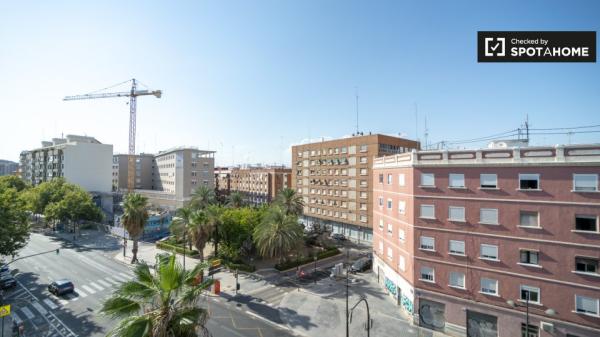 Piso de 3 habitaciones en alquiler en Valencia