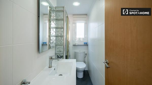 Piso de 3 habitaciones en alquiler en Valencia