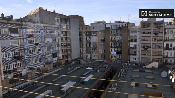 Apartamento de 2 dormitorios en alquiler - Exaimple Izquierdo, Barcelona