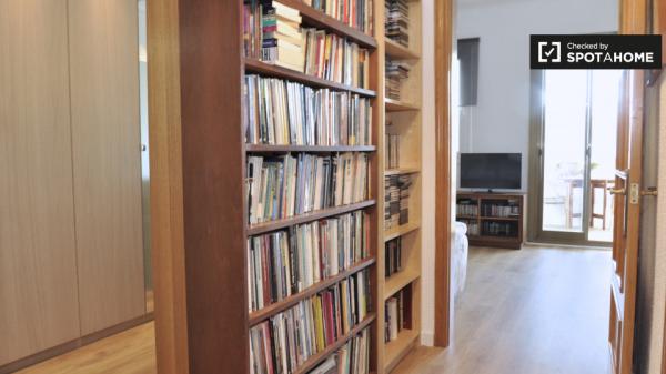 Apartamento de 2 dormitorios en alquiler - Exaimple Izquierdo, Barcelona