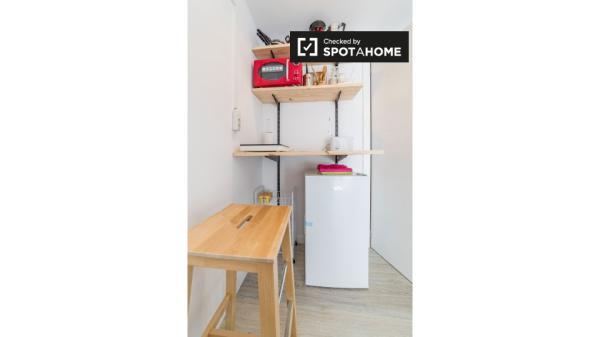 Acogedor estudio en alquiler en El Pla del Real, Valencia