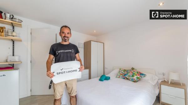 Acogedor estudio en alquiler en El Pla del Real, Valencia