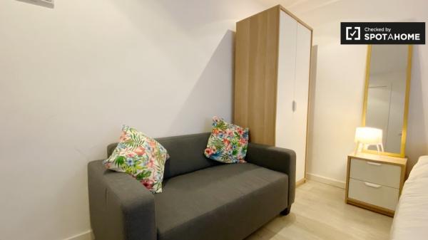 Estudio compacto en alquiler, El Pla del Real, Valencia