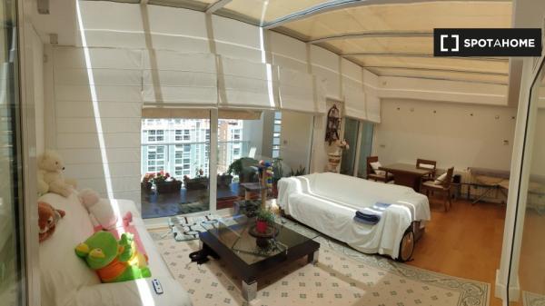 Habitación en piso compartido en Alicante