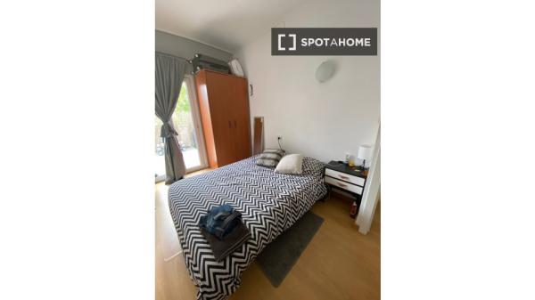 Room in shared apartment in Can Pastilla