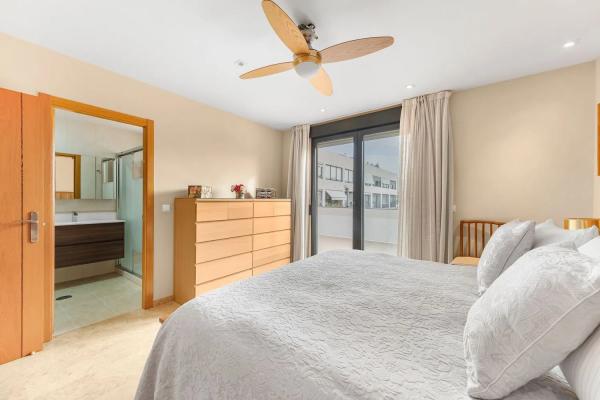 Chalet pareado en calle Polín Laporta, 9