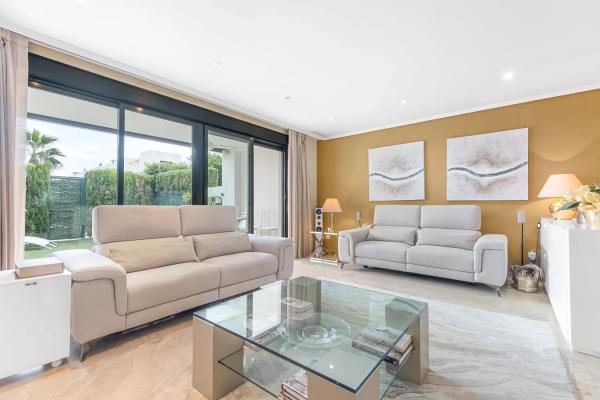 Chalet pareado en calle Polín Laporta, 9