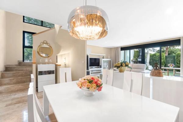 Chalet pareado en calle Polín Laporta, 9