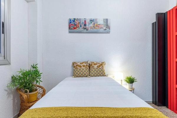 Piso en calle Enriqueta Ortega, 1