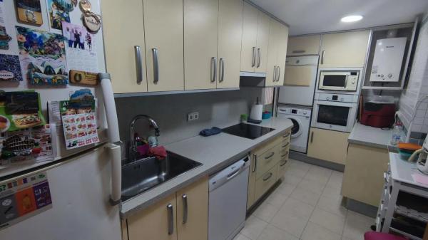 Piso en barrio El Palmeral-Urbanova-Tabarca