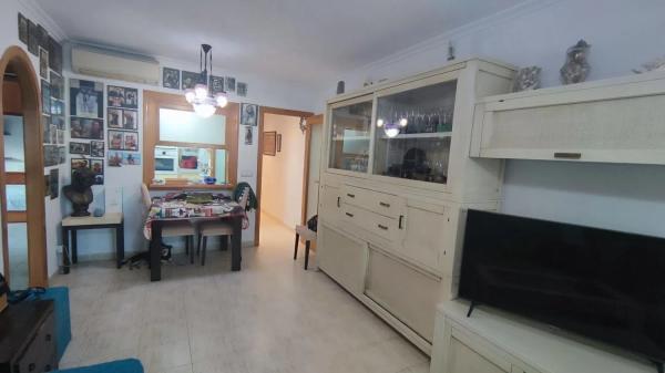 Piso en barrio El Palmeral-Urbanova-Tabarca