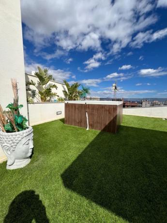 Dúplex en barrio PAU 5