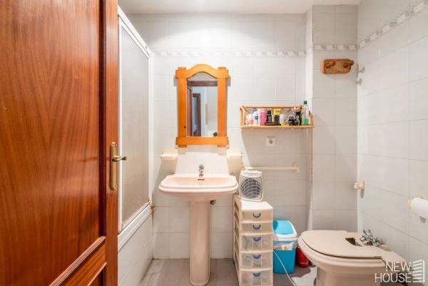 Chalet adosado en calle Trident