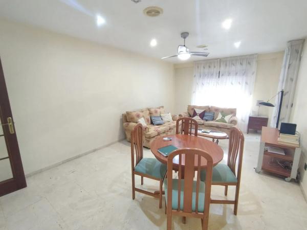 Piso en calle Zarandieta