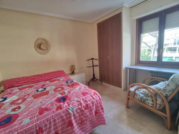 Piso en avenida de Cataluña