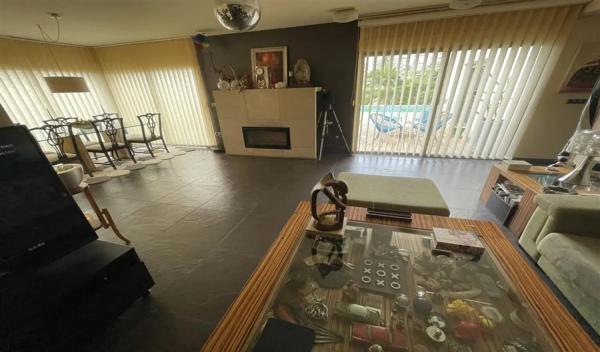 Chalet en barrio Cabo de las Huertas